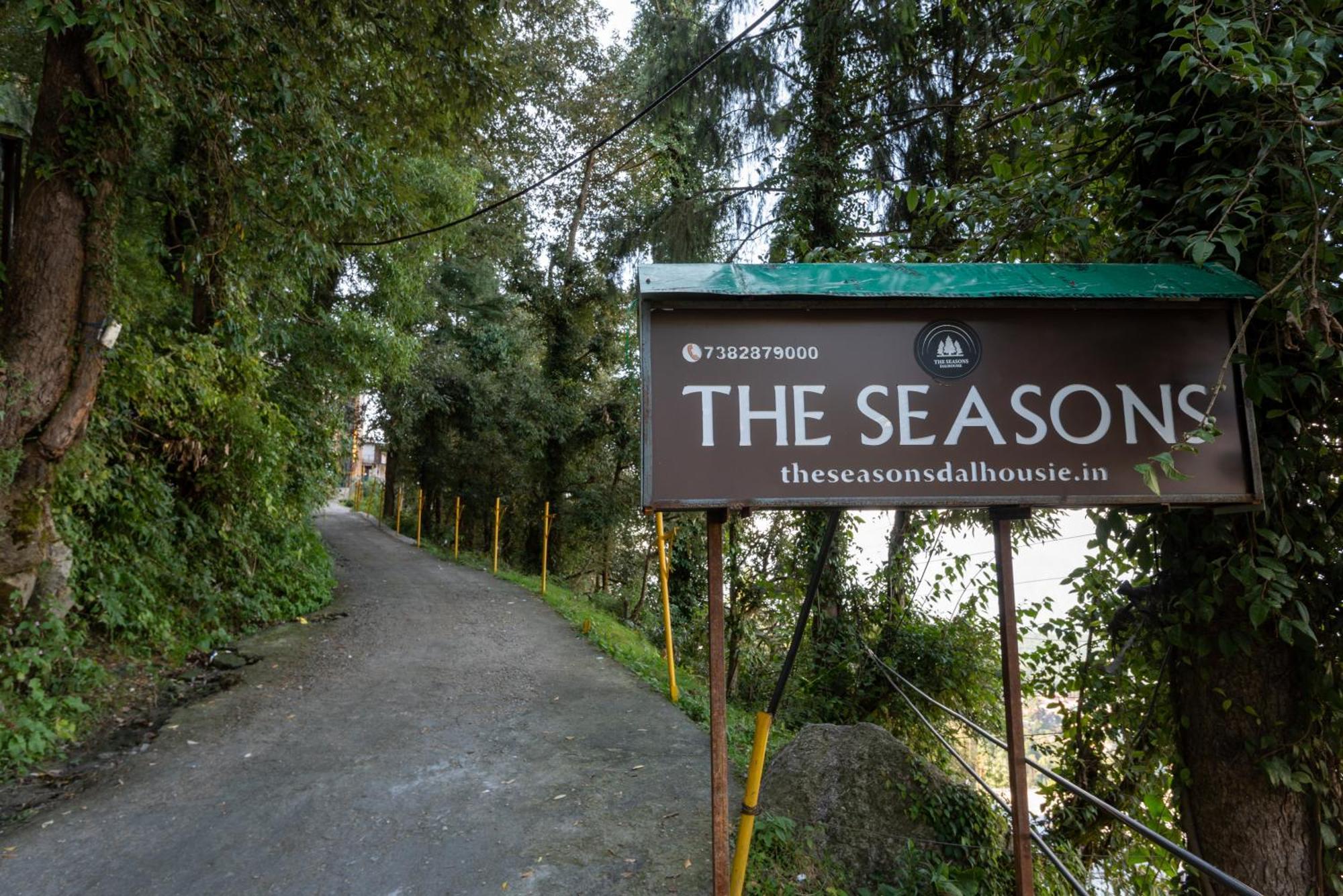 The Seasons Dalhousie - Best Valley View & Mountain View Hotel In Dalhousie Esterno foto